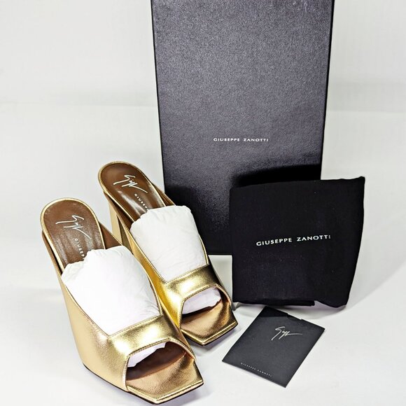 Giuseppe Zanotti MYA 105 Open-Toe Mule Gold Laminated Leather Size 37 MSRP $750 - Picture 3 of 12